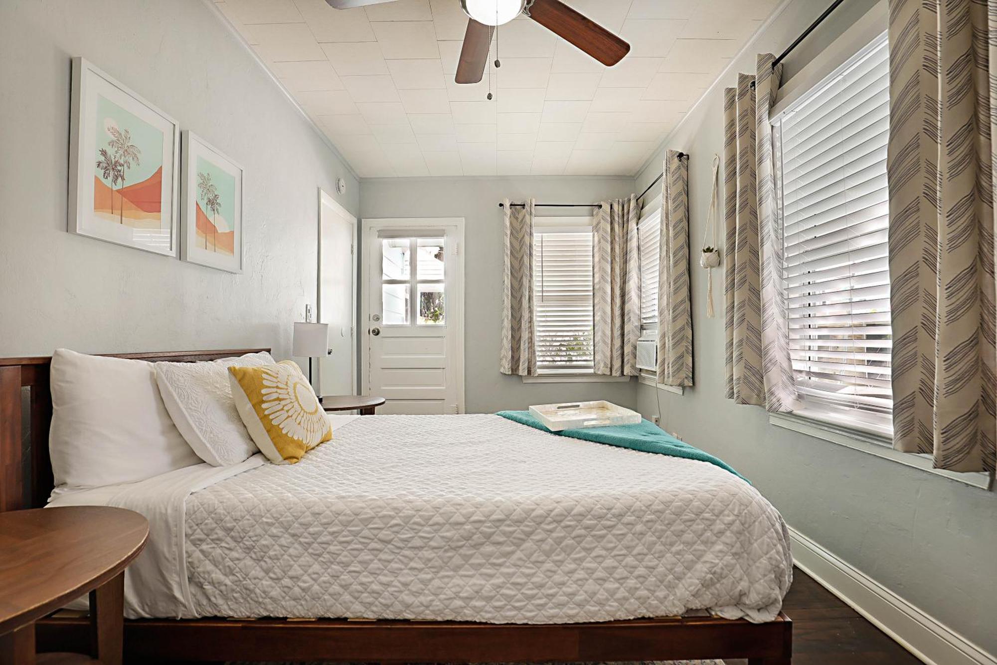 Steps To Beach & Downtown! Spacious Beach Bungalow #2 Lake Worth Beach Luaran gambar